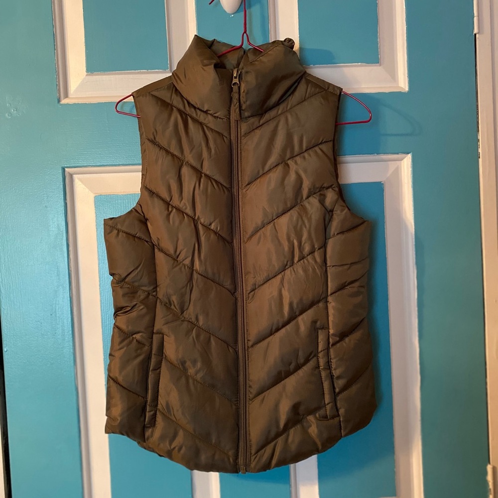 Army green vest